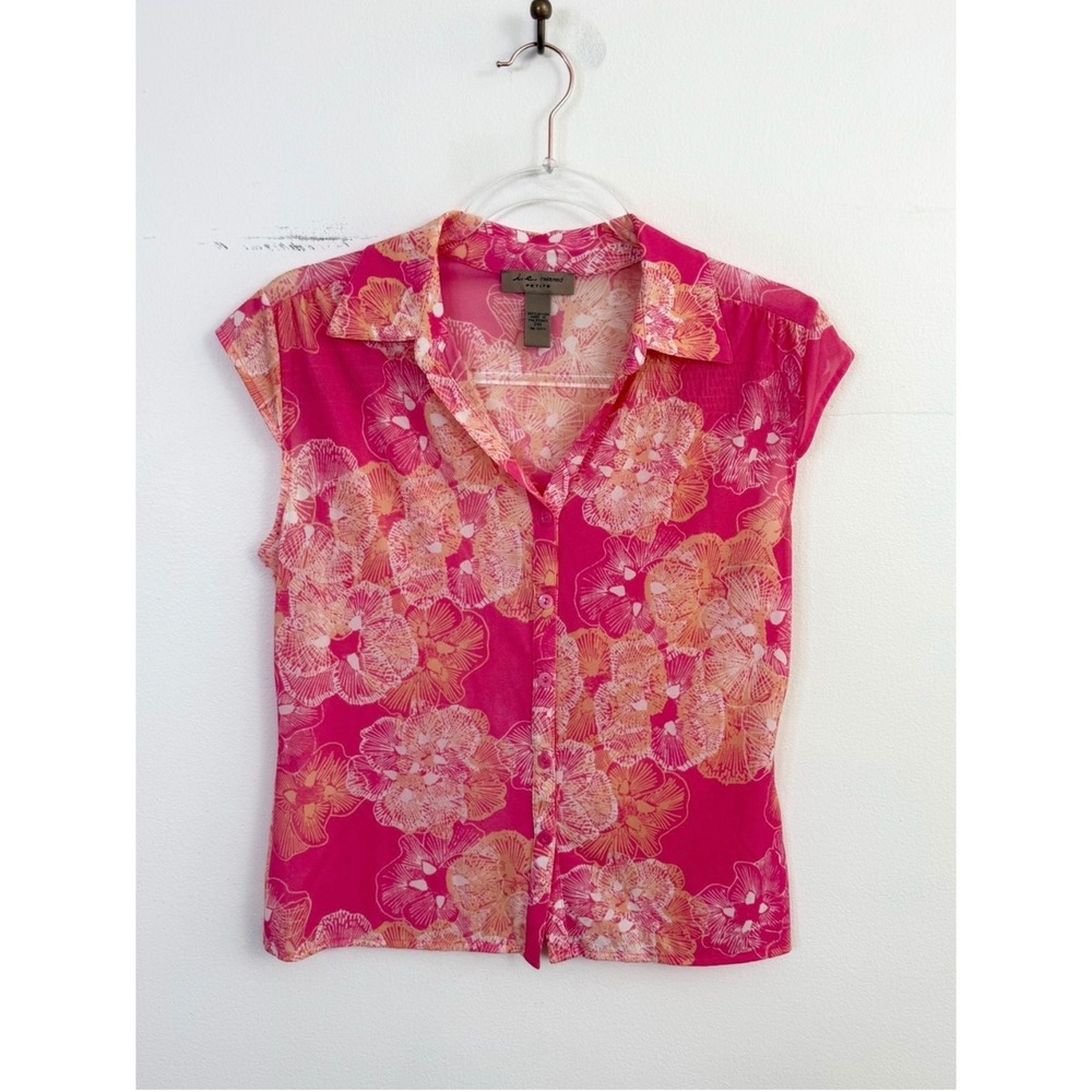 i.e. relaxed Petite Pink Floral Button Front Blouse PM